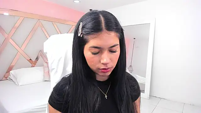 Snapshot of samantaa_shy chatting on 12, 9, 2025 samantaa shy online show from 12, 9, 2025