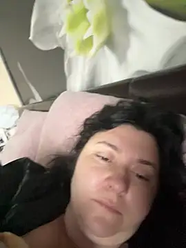 Liza Will online show from 3, 2, 2026