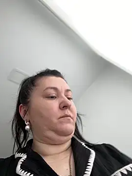 Snapshot of Liza_Will chatting on 3, 4, 2026 Liza Will online show from 3, 4, 2026