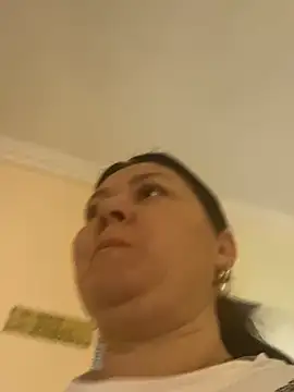 Snapshot of Liza_Will chatting on 5, 4, 2026 Liza Will online show from 5, 4, 2026