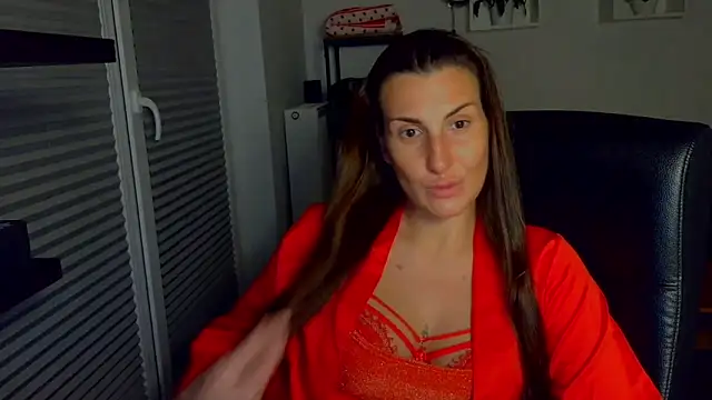 Snapshot of DonnaAmore chatting on 13, 9, 2025 DonnaAmore online show from 13, 9, 2025