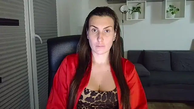 DonnaAmore online show from 7, 10, 2025