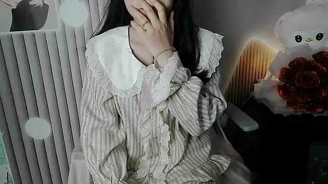 Emachiii online show from 14, 11, 2025