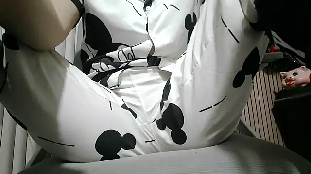 Snapshot of Emachiii chatting on 8, 3, 2026 Emachiii online show from 8, 3, 2026
