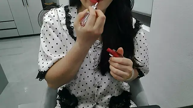 Snapshot of Emachiii chatting on 17, 5, 2026 Emachiii online show from 17, 5, 2026