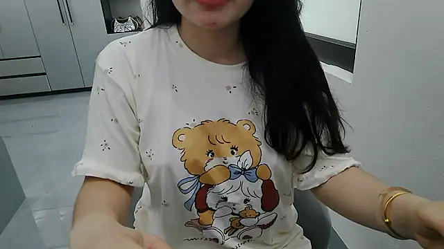 Snapshot of Emachiii chatting on 24, 5, 2026 Emachiii online show from 24, 5, 2026