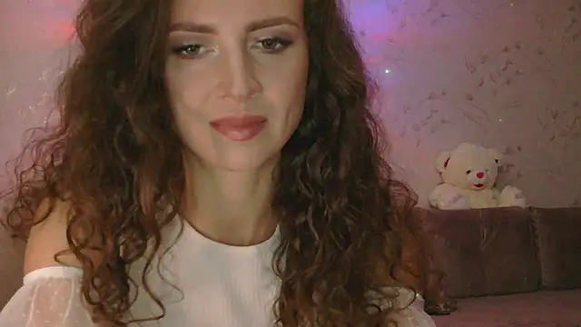 Amber Carrol online show from 1, 11, 2025