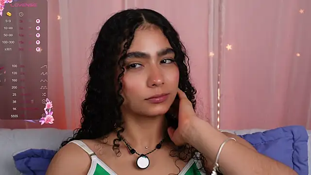 Victoria Curly online show from 29, 9, 2025