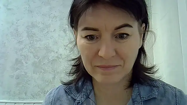 Krystal 82 online show from 16, 11, 2025