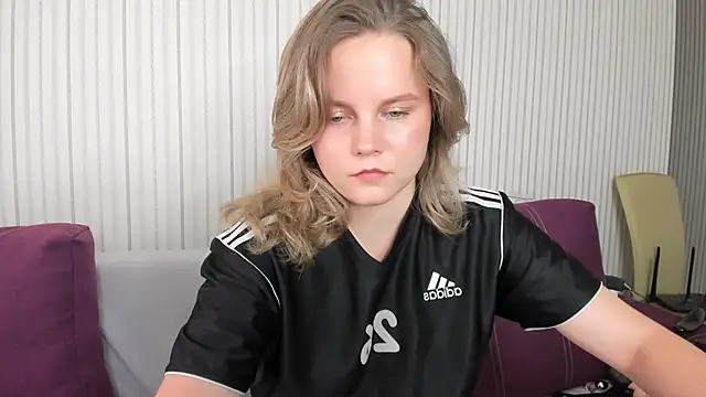 Snapshot of milalapka chatting on 18, 9, 2025 milalapka online show from 18, 9, 2025