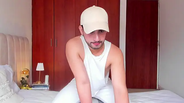 Dark beauty2 online show from 15, 9, 2025