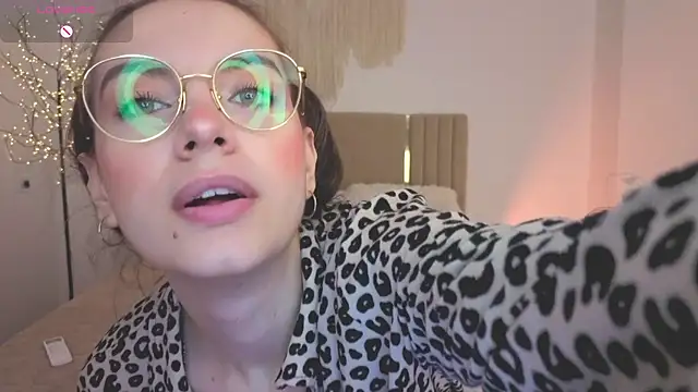 Real cutie1 online show from 12, 5, 2026