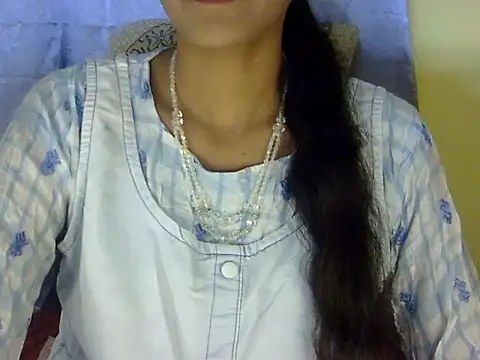 Snapshot of zara_Khan0 chatting on 9, 9, 2025 zara Khan0 online show from 9, 9, 2025