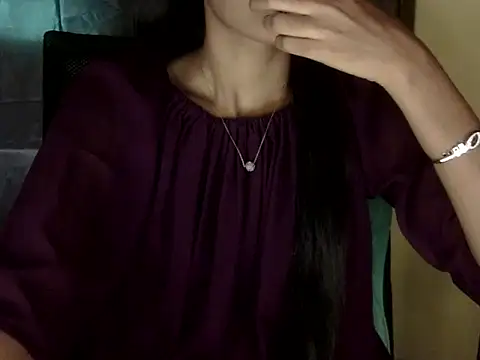 zara Khan0 online show from 18, 12, 2025