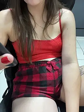 novinhacasada22 online show from 10, 5, 2026