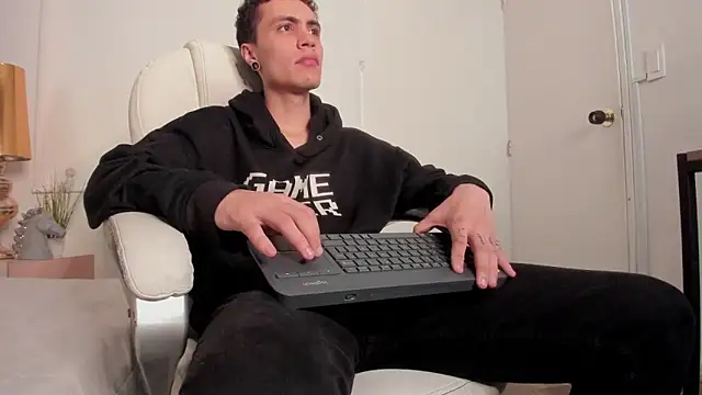 dark sun302 online show from 11, 9, 2025