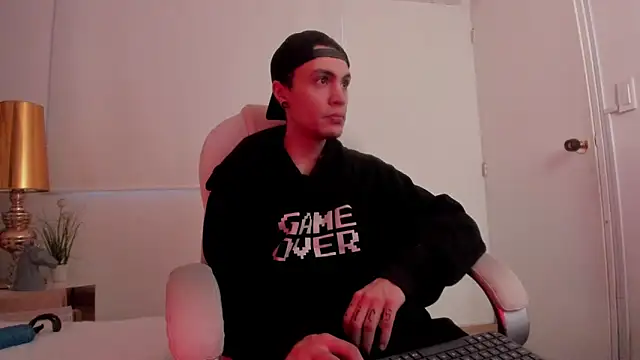 dark sun302 online show from 13, 10, 2025