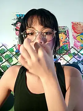 Snapshot of dolliette24 chatting on 26, 4, 2026 dolliette24 online show from 26, 4, 2026