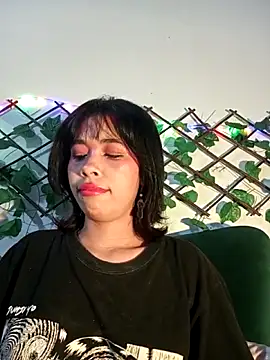 Snapshot of dolliette24 chatting on 29, 5, 2026 dolliette24 online show from 29, 5, 2026