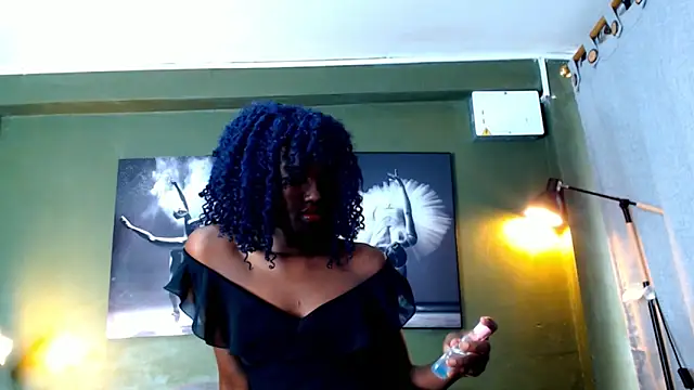 Snapshot of Evaa_18 chatting on 19, 9, 2025 Evaa 18 online show from 19, 9, 2025
