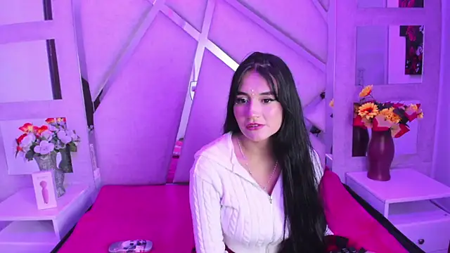 Snapshot of Miaa_Storm_ chatting on 7, 10, 2025 Miaa Storm online show from 7, 10, 2025