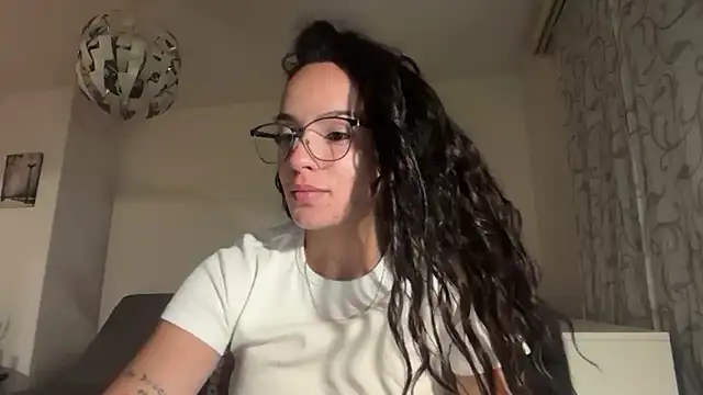 Maia Park online show from 9, 5, 2026