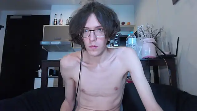 Snapshot of LovesomeCookie chatting on 2, 10, 2025 LovesomeCookie online show from 2, 10, 2025