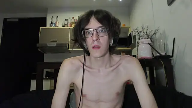 Snapshot of LovesomeCookie chatting on 6, 10, 2025 LovesomeCookie online show from 6, 10, 2025