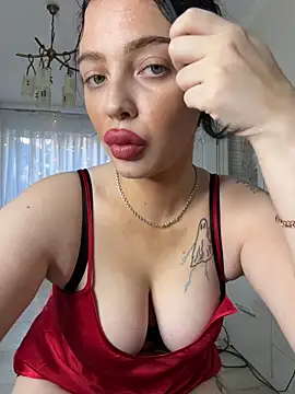 Hannah xBaby online show from 3, 11, 2025