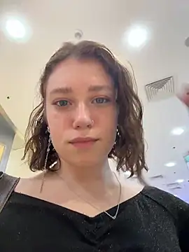 lucy-joy online show from 10, 10, 2025