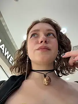 lucy-joy online show from 15, 11, 2025