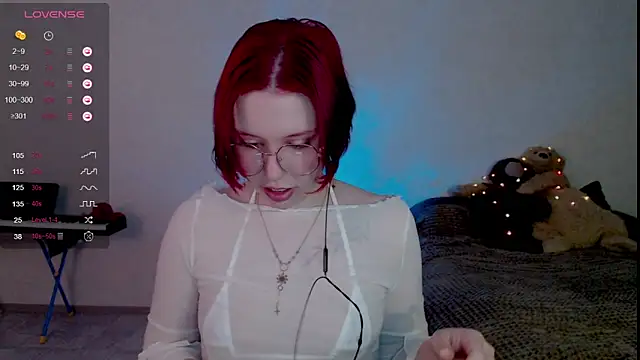 Snapshot of Ruby_Flame chatting on 27, 10, 2025 Ruby Flame online show from 27, 10, 2025