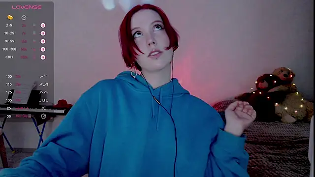 Snapshot of Ruby_Flame chatting on 30, 10, 2025 Ruby Flame online show from 30, 10, 2025