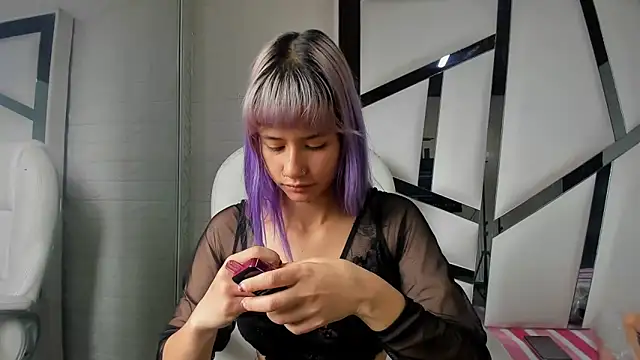 Snapshot of barbieambar chatting on 14, 9, 2025 barbieambar online show from 14, 9, 2025