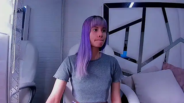 Snapshot of barbieambar chatting on 7, 10, 2025 barbieambar online show from 7, 10, 2025