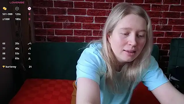 Snapshot of CitrusBlissss chatting on 11, 2, 2026 CitrusBlissss online show from 11, 2, 2026