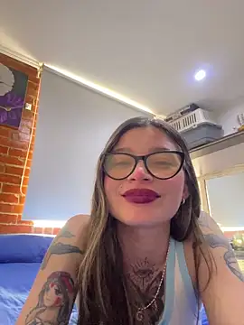 Snapshot of KoraSweett chatting on 3, 2, 2026 KoraSweett online show from 3, 2, 2026