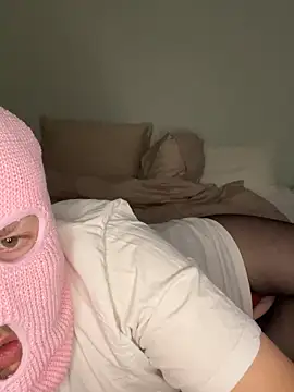 Snapshot of wille698769 chatting on 30, 3, 2026 wille698769 online show from 30, 3, 2026