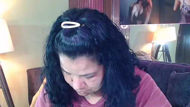 Snapshot of May_fk chatting on 2, 11, 2025 May fk online show from 2, 11, 2025