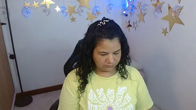 Snapshot of May_fk chatting on 27, 11, 2025 May fk online show from 27, 11, 2025