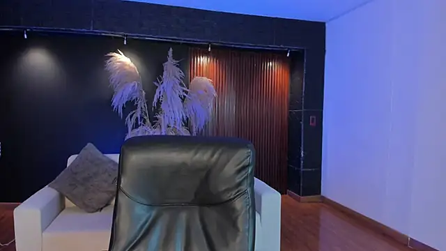 AidaJones online show from 23, 9, 2025