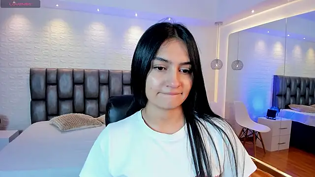 AidaJones online show from 25, 4, 2026