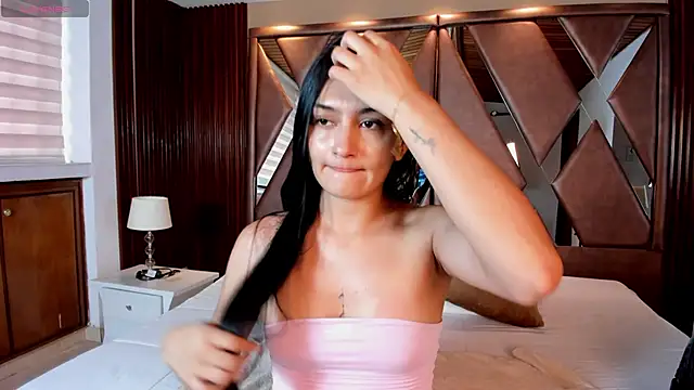 AidaJones online show from 4, 5, 2026
