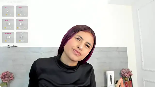 Snapshot of sunnyWhitee chatting on 21, 5, 2026 sunnyWhitee online show from 21, 5, 2026