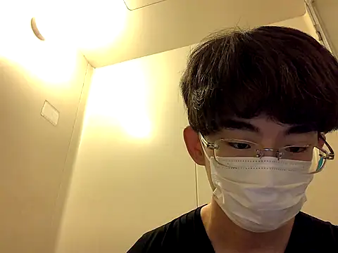 Snapshot of kurusu46 chatting on 12, 10, 2025 kurusu46 online show from 12, 10, 2025