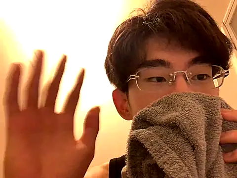 Snapshot of kurusu46 chatting on 19, 10, 2025 kurusu46 online show from 19, 10, 2025