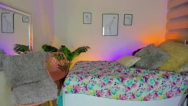 LusyKitty online show from 17, 9, 2025