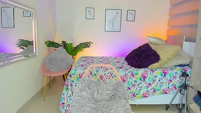 LusyKitty online show from 19, 9, 2025