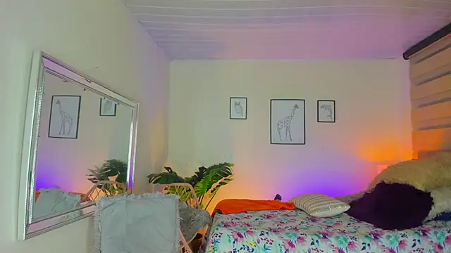 LusyKitty online show from 24, 9, 2025