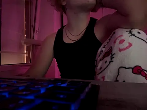 alexis 67310 online show from 8, 10, 2025